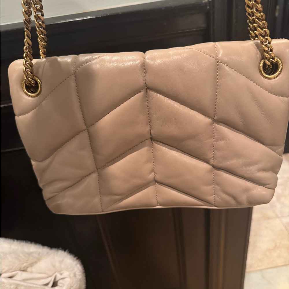SALE!Authentic Yves Saint Laurent Quilted Shoulder Bag Gold LouLou puffer medium - Picture 6 of 12